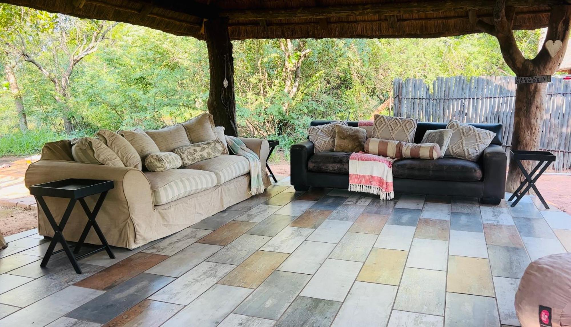 Simba Safaris African Pride Exotic Lodge Lephalale Exterior photo